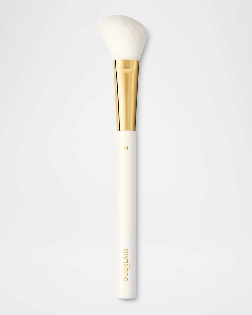No 14 Blush & Highlighter Face Brush